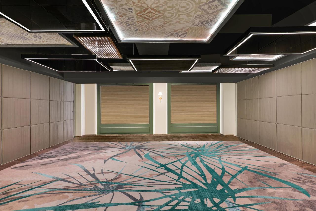 Lemon Tree Hotel, Hisar Экстерьер фото