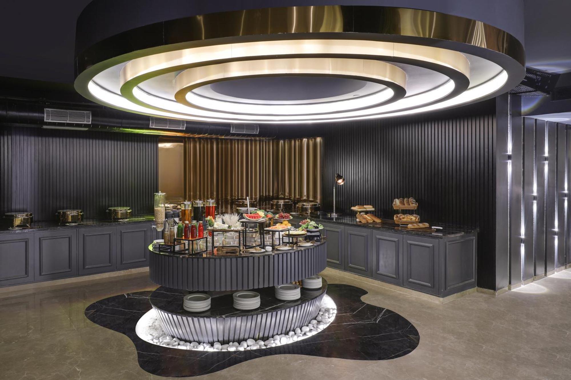 Lemon Tree Hotel, Hisar Экстерьер фото